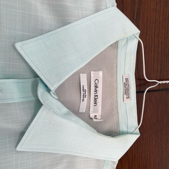 Men’s Calvin Klein Button Up Shirt - Picture 3 of 3